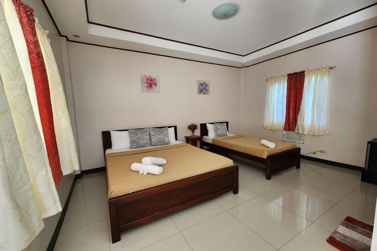 Dinah'S Tourist Inn Puerto Princesa Kültér fotó