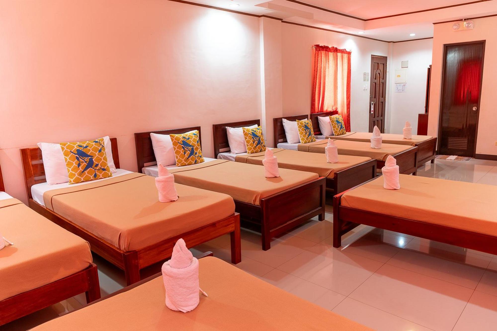 Dinah'S Tourist Inn Puerto Princesa Kültér fotó